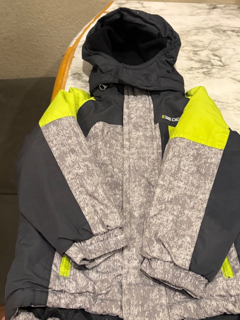 Jacket - Picture 2 of 3
